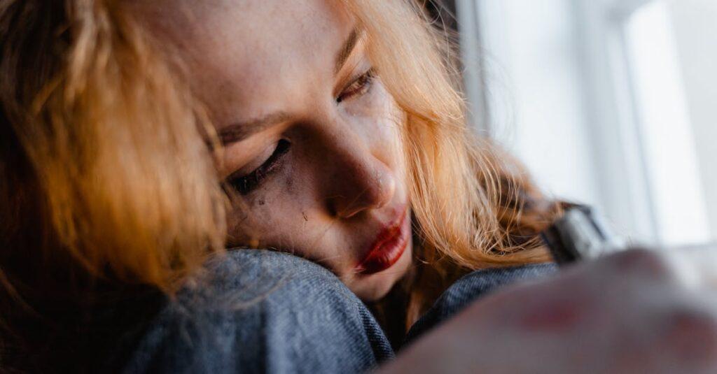 Comment combattre les pensées obsessionnelles : stratégies et conseils pratiques découvrez comment gérer les pensées obsessionnelles et retrouver la sérénité. apprenez des techniques efficaces pour surmonter l'anxiété et améliorer votre bien-être mental.