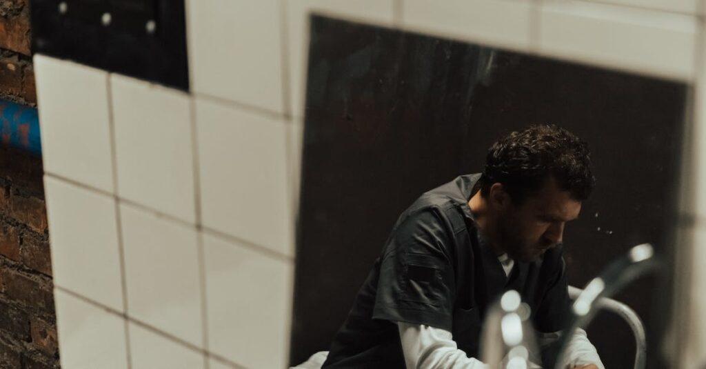 La loi du miroir : comment l’attitude des autres nous aide à nous connaître découvrez le concept de la 'mirror law' et son impact sur les relations juridiques et sociales. cette théorie explore comment les lois reflètent les valeurs sociétales et influencent le comportement humain. plongez dans une analyse approfondie des implications éthiques et juridiques.