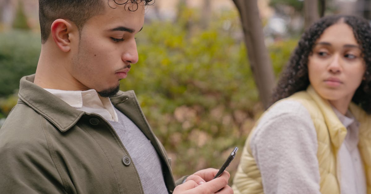 découvrez le fascinant sentiment de la jalousie, ses origines, ses impacts sur les relations humaines et comment la gérer pour favoriser des interactions saines et épanouissantes.