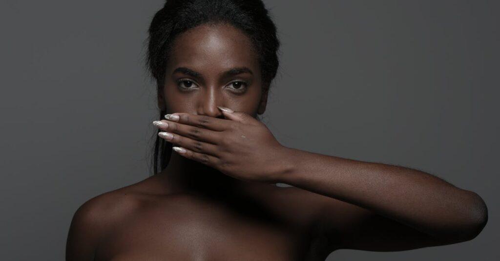 Pourquoi les gens s’automutilent-ils ? 6 raisons de l’automutilation découvrez des informations essentielles sur l'automutilation, ses causes, ses conséquences et les moyens d'obtenir de l'aide. apprenez à reconnaître les signes et à soutenir ceux qui en souffrent.