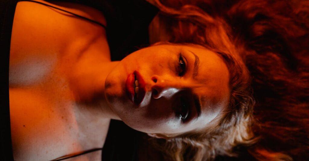 découvrez comment transformer vos pensées négatives en opportunités de croissance et de bien-être. apprenez des techniques pratiques pour gérer, surmonter et rediriger ces pensées vers une attitude plus positive.