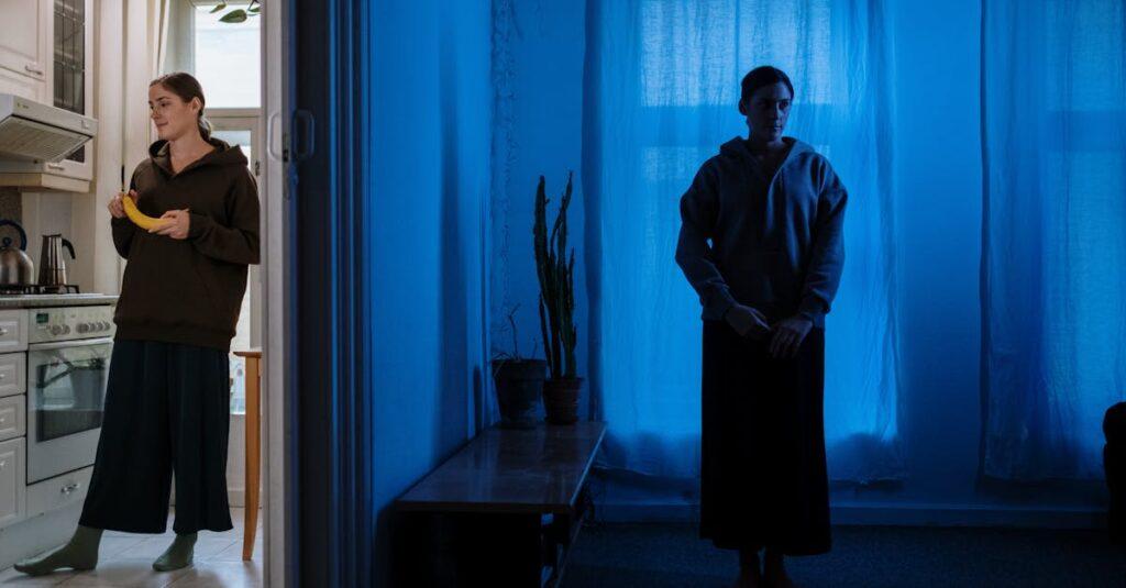 découvrez ce qu'est le trouble bipolaire, ses symptômes, ses causes et les méthodes de traitement. informez-vous sur les stratégies de gestion de cette condition pour améliorer votre qualité de vie.