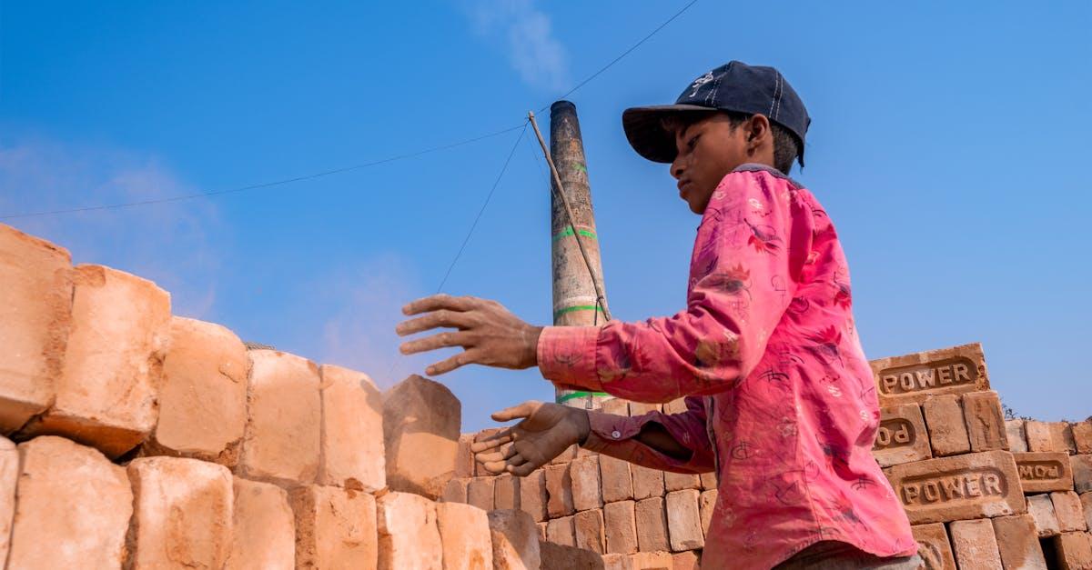découvrez le phénomène du 'child power', un mouvement qui célèbre la voix et l'influence des enfants dans la société moderne. apprenez comment les jeunes générations prennent les rênes pour défendre leurs droits, inspirer des changements positifs et façonner l'avenir.