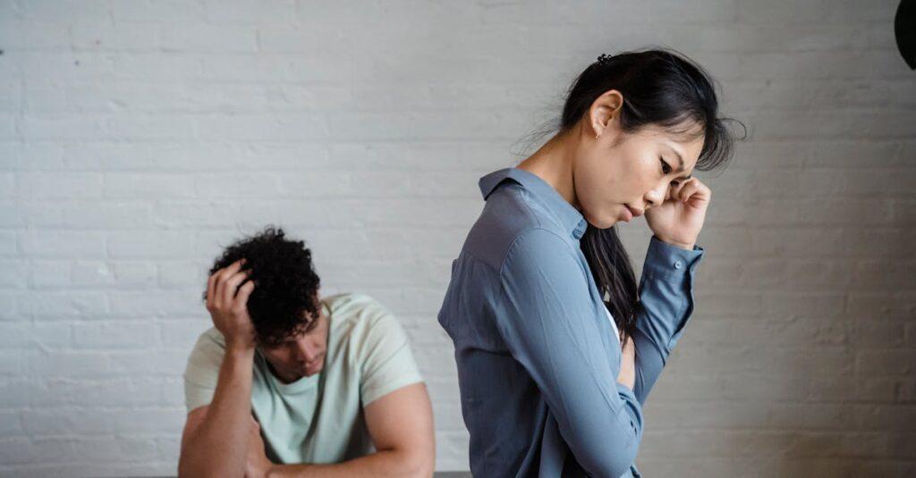 découvrez des informations sur la détresse émotionnelle, ses causes, ses symptômes et des conseils pour la gérer efficacement. apprenez à reconnaître les signes de souffrance émotionnelle et explorez des stratégies pour améliorer votre bien-être mental.