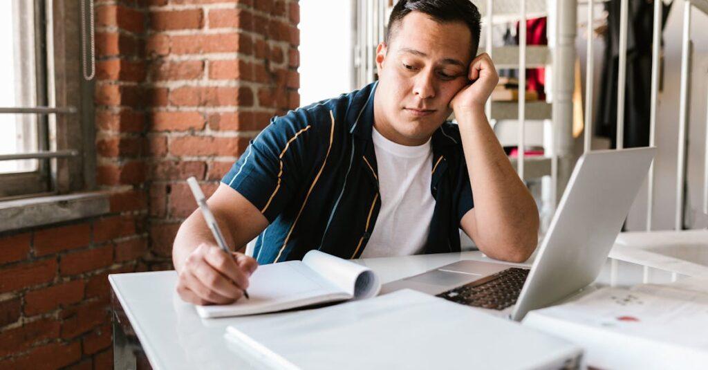 découvrez comment surmonter la procrastination et améliorer votre productivité. apprenez des techniques efficaces pour gérer votre temps, rester motivé et accomplir vos objectifs sans remise à plus tard.