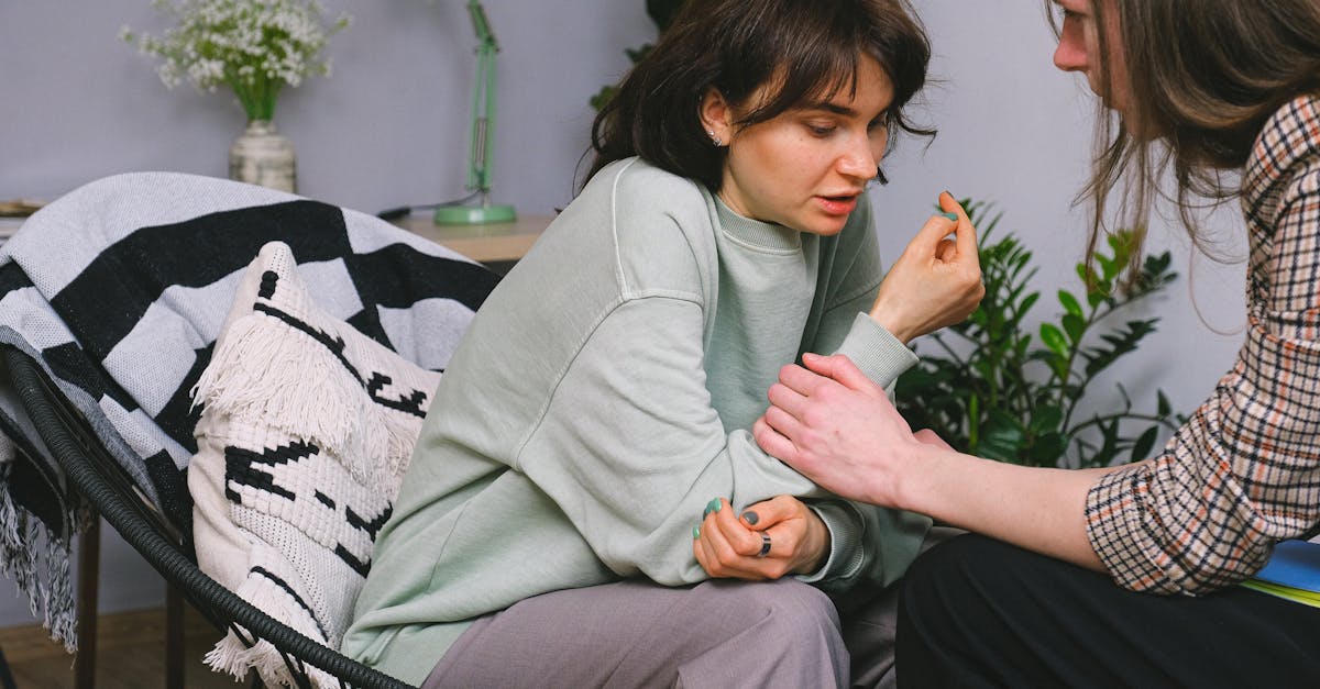 découvrez l'univers de la psychanalyse, une approche thérapeutique qui explore l'inconscient, les rêves et les relations humaines. apprenez comment cette méthode peut vous aider à mieux comprendre vos pensées et émotions.