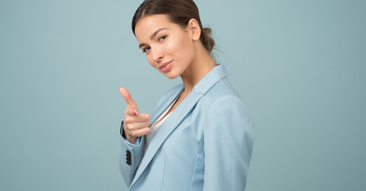 découvrez les implications psychologiques de l'autopunition et comment elle peut affecter votre bien-être mental. apprenez des stratégies pour surmonter ces comportements autodestructeurs et cultiver une approche plus positive envers soi-même.