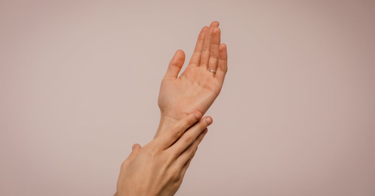 découvrez les conséquences et les mécanismes de l'autopunition, une thématique souvent méconnue qui explores les raisons psychologiques et émotionnelles derrière ce comportement. apprenez à reconnaître les signes et à trouver des moyens de surmonter cette dynamique destructrice.