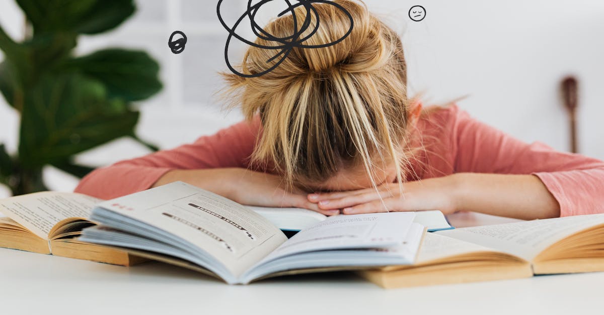 découvrez des stratégies efficaces pour gérer l'anxiété liée au sommeil. apprenez à identifier les causes, à adopter des techniques de relaxation et à améliorer la qualité de votre sommeil pour retrouver la sérénité nocturne.