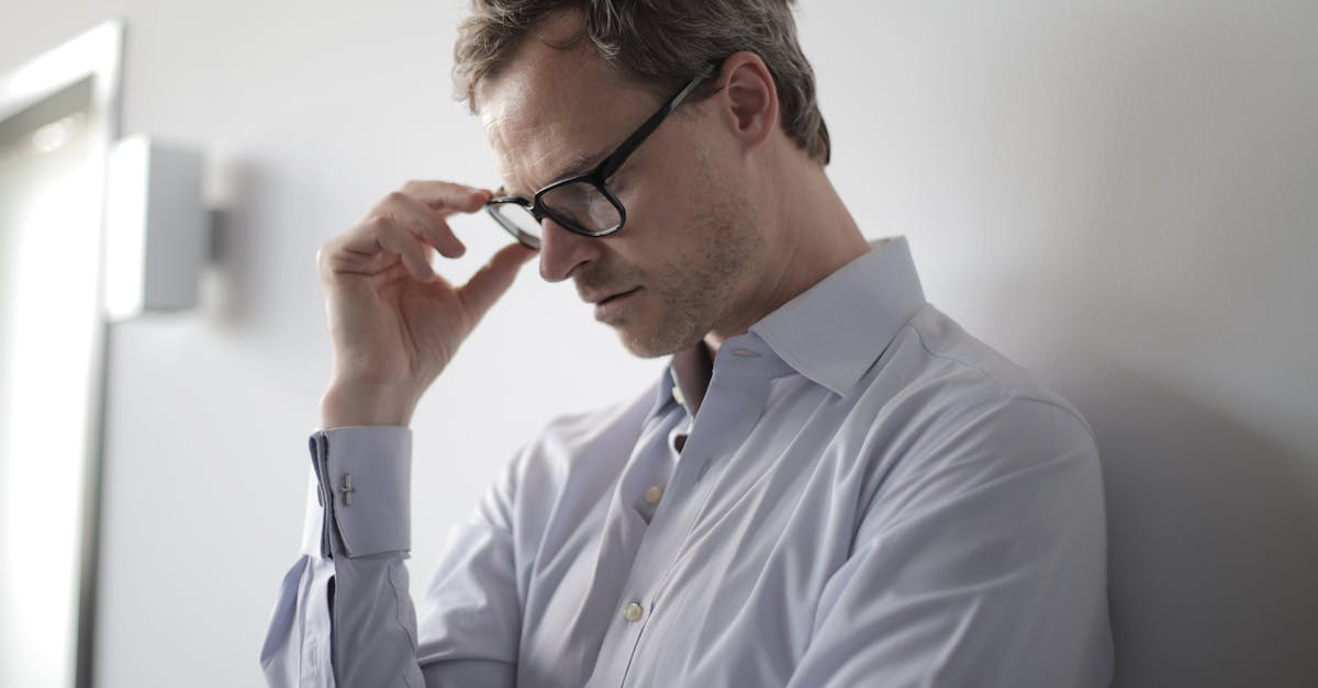 découvrez des stratégies efficaces pour gérer l'anxiété et retrouver sérénité. apprenez à reconnaître les signes, à comprendre les causes et à appliquer des techniques de relaxation pour améliorer votre bien-être mental.