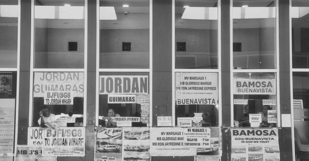 Comment identifier les signes d’une personne bipolaire ? découvrez les signes du trouble bipolaire et apprenez à les reconnaître. informez-vous sur les symptômes, les variations d'humeur et les comportements associés à cette condition afin de mieux comprendre et soutenir ceux qui en souffrent.