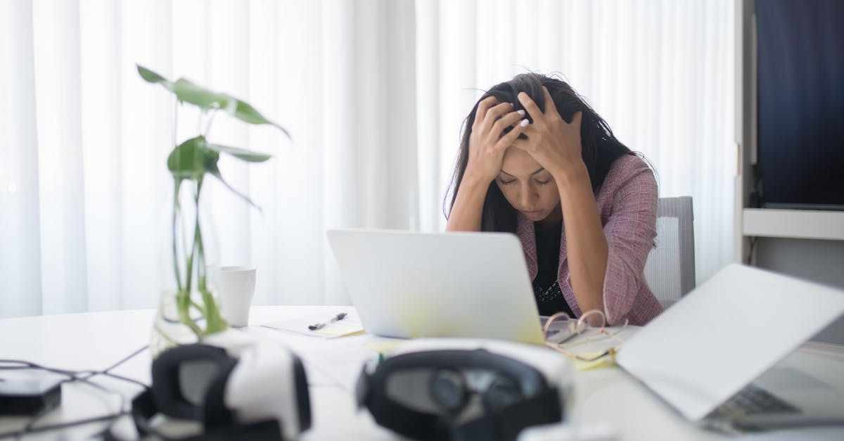 découvrez des stratégies efficaces pour gérer l'anxiété et retrouver sérénité. apprenez des techniques pratiques pour surmonter le stress quotidien et améliorer votre bien-être mental.
