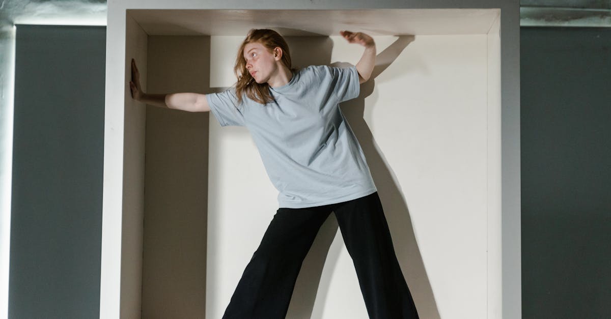 découvrez le monde fascinant des phobies : leurs origines, symptômes et traitements. apprenez à mieux comprendre ces peurs irrationnelles et trouvez des solutions efficaces pour les surmonter.