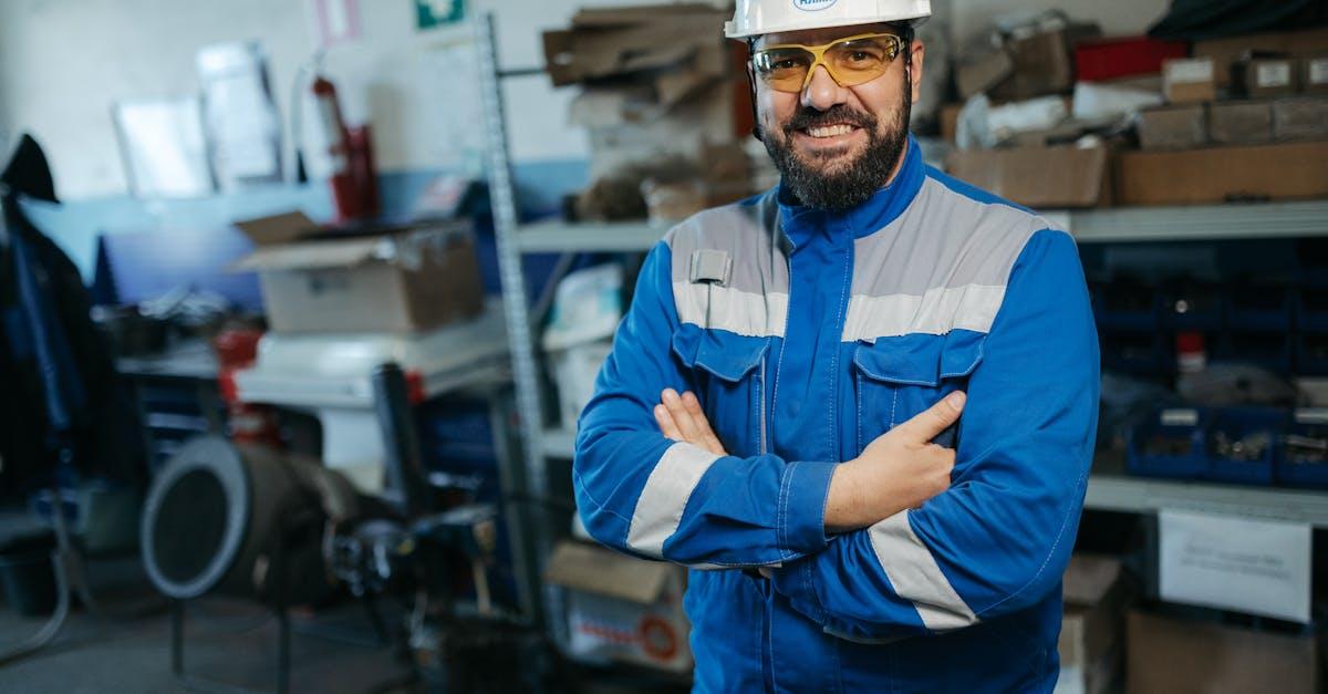 découvrez les enjeux de la souffrance au travail : causes, conséquences et solutions pour améliorer le bien-être des employés. apprenez comment créer un environnement de travail sain et productif.