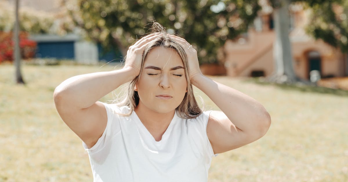 découvrez les causes, symptômes et solutions contre le stress chronique. conseils pour reconnaître le stress prolongé et des astuces pour améliorer votre bien-être au quotidien.