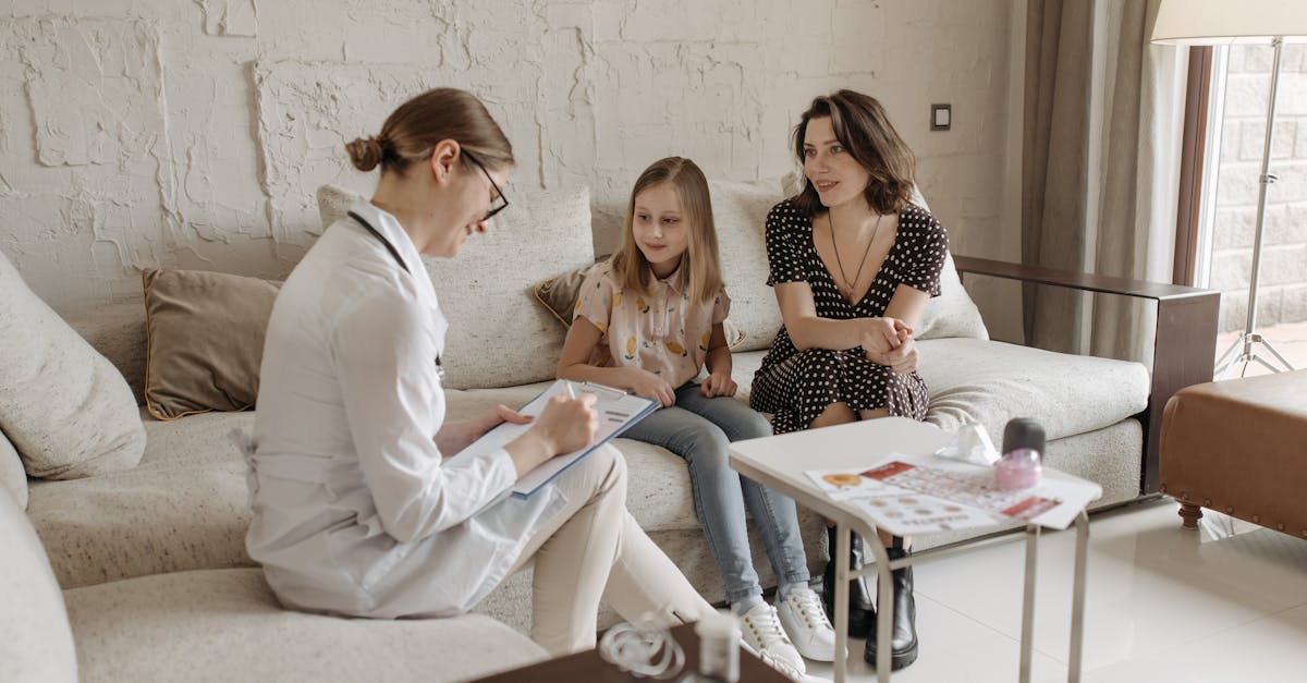 découvrez les bienfaits de la thérapie familiale : amélioration de la communication, résolution des conflits et renforcement des liens entre les membres de la famille pour une vie harmonieuse.