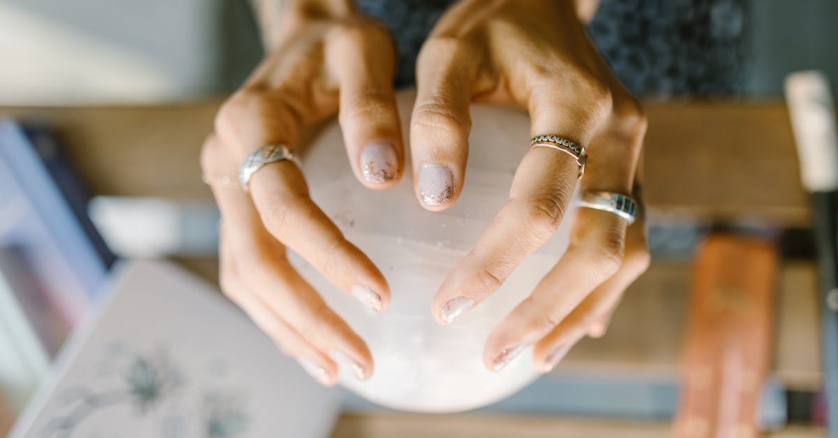 découvrez votre horoscope du jour : prévisions astrologiques, conseils personnalisés et tendances pour chaque signe du zodiaque. amour, travail, santé… tout ce que les astres vous réservent !