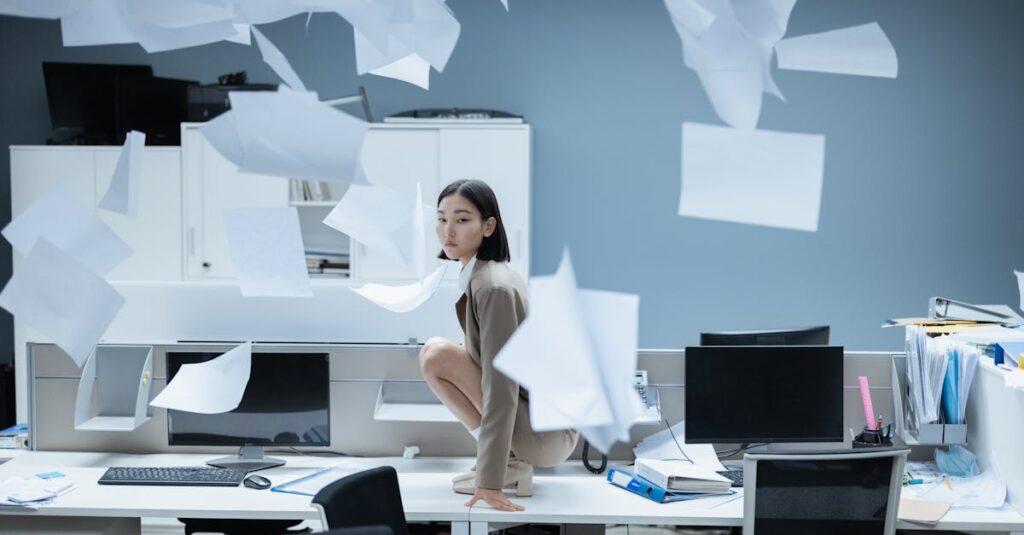 découvrez les troubles paniques, leurs symptômes, causes et traitements. apprenez comment gérer l'anxiété et retrouver votre bien-être mental.