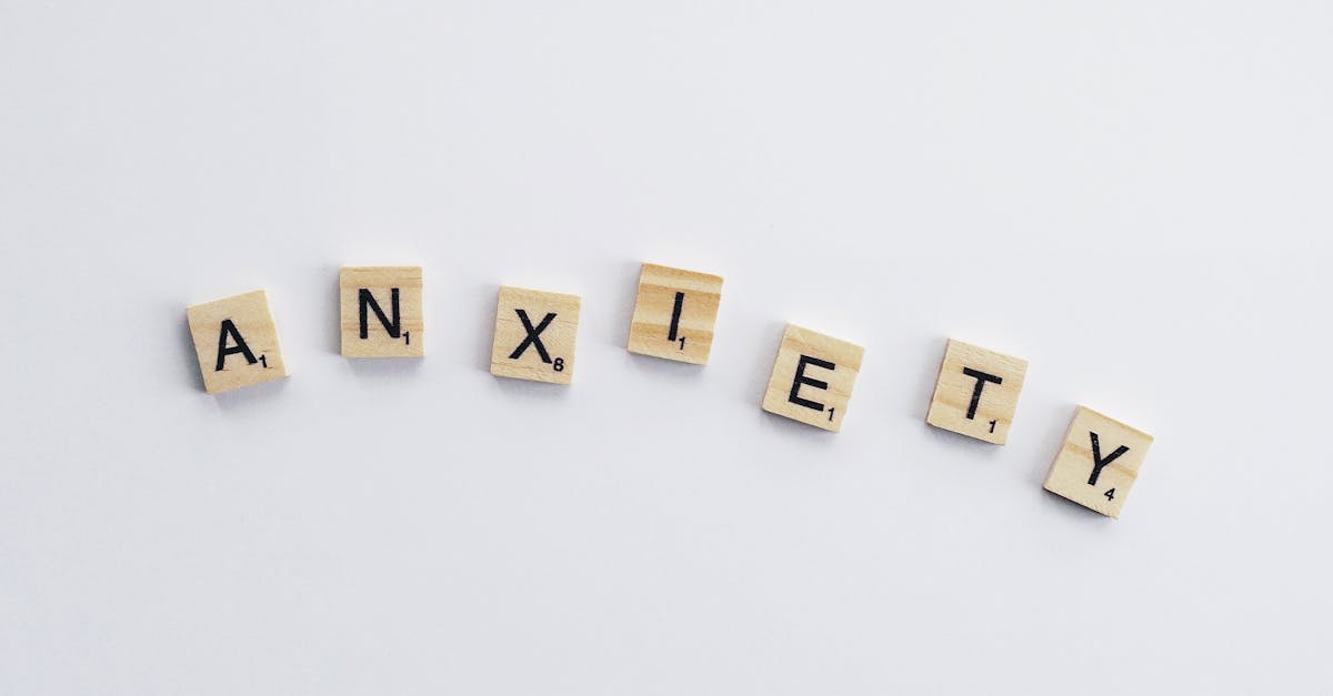 découvrez tout ce qu'il faut savoir sur l'anxiété : ses causes, ses symptômes et les solutions pour mieux la gérer au quotidien. conseils pratiques et informations essentielles.