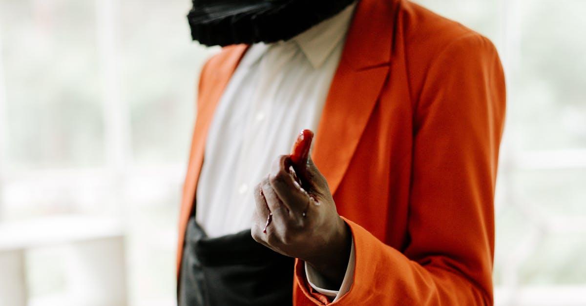 découvrez les causes et les solutions à la peur du sang (hématophobie) : symptômes, conseils pour surmonter cette phobie et traitements disponibles.