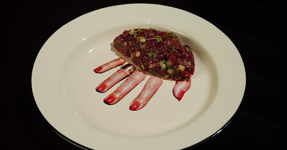 découvrez ce qu'est le syndrome de l'imposteur, ses causes et ses conséquences, ainsi que des conseils pratiques pour le surmonter et retrouver confiance en vous.