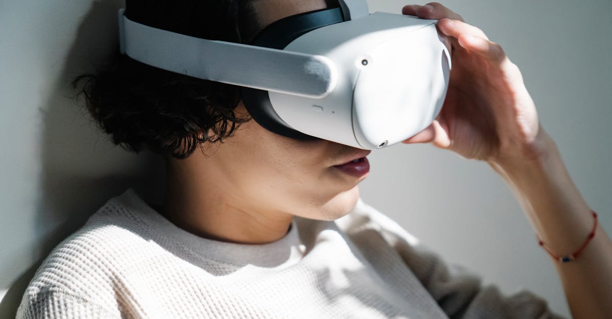 découvrez la thérapie par exposition en réalité virtuelle : une méthode innovante pour traiter les phobies, l’anxiété et le stress grâce à des environnements immersifs et sécurisés guidés par des professionnels.