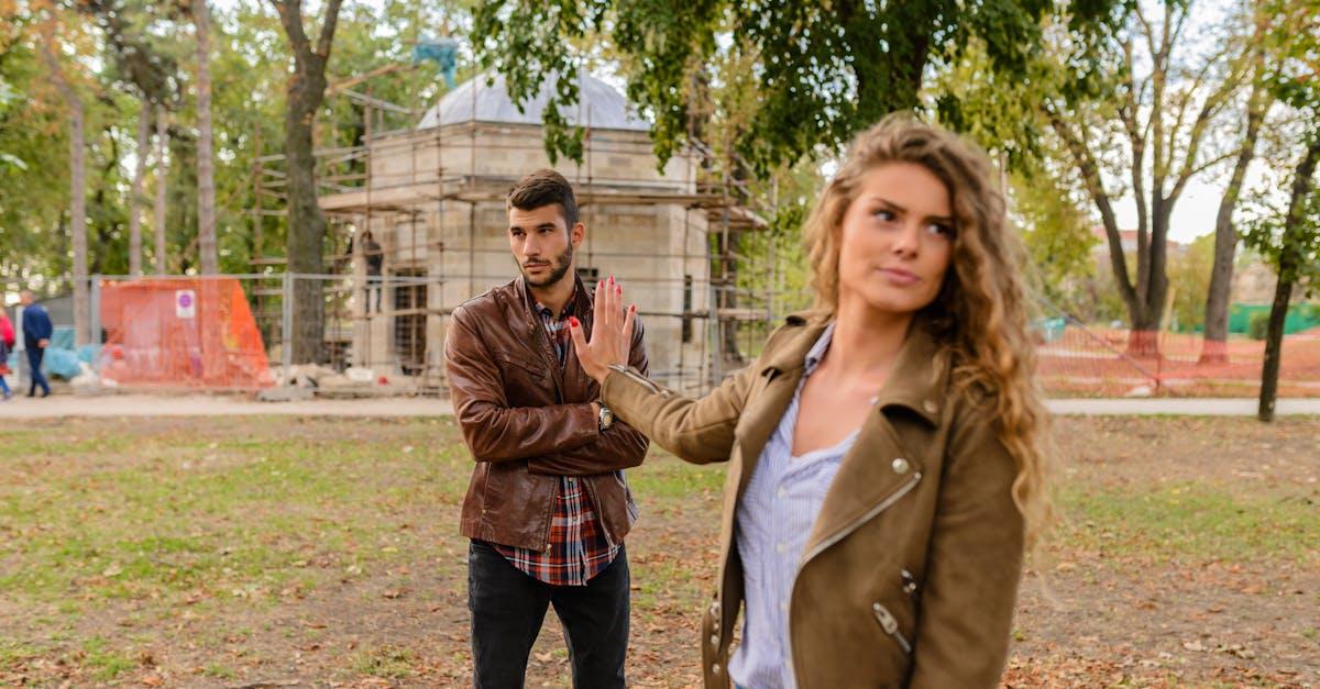 découvrez les cinq langages de l'amour et apprenez comment mieux communiquer dans votre couple. conseils, exemples concrets et astuces pour renforcer vos relations grâce aux love languages.