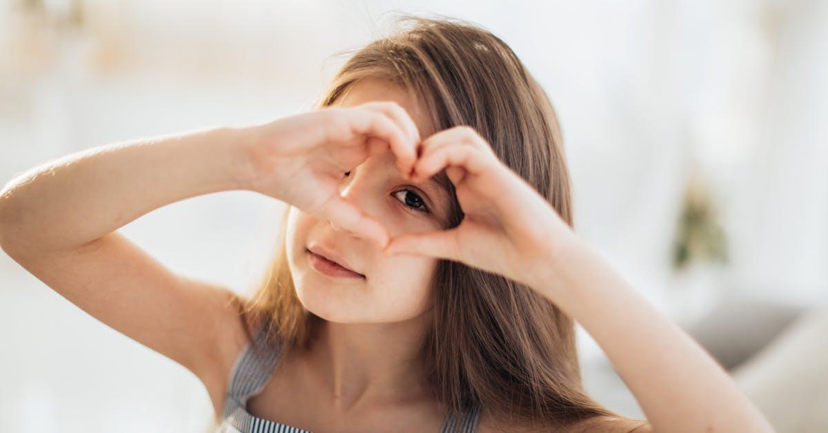 découvrez les cinq langages de l'amour et apprenez à mieux communiquer avec votre partenaire. comprenez comment exprimer et recevoir l'amour pour renforcer votre relation.