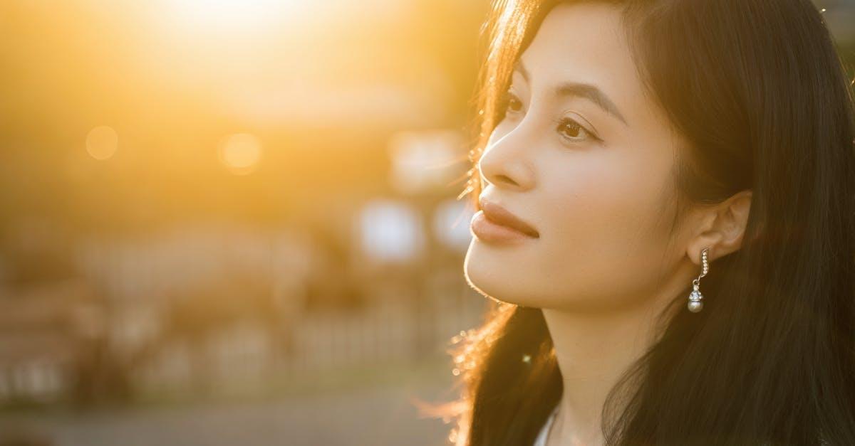 découvrez la notion de self-efficacy (auto-efficacité), sa définition, son importance dans le développement personnel et professionnel, ainsi que des conseils pour renforcer votre confiance en vos capacités à atteindre vos objectifs.
