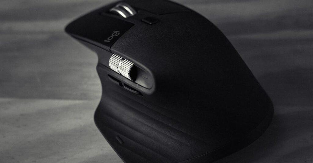 découvrez le système nerveux périphérique : son rôle, sa structure et son importance dans la transmission des signaux entre le cerveau, la moelle épinière et le reste du corps.