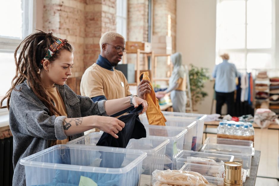 People repairing and reusing everyday objects in a community workshop