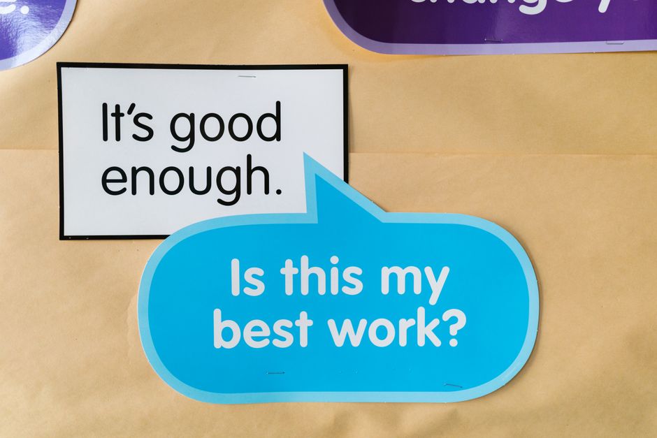 Colorful paper speech bubbles with motivational quotes for educational use.